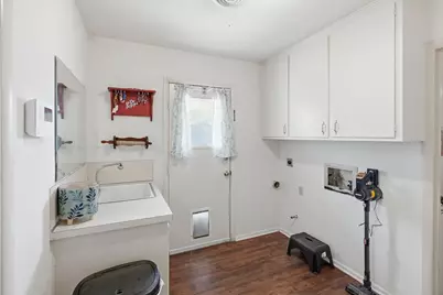 1226 Crestwood Drive, Cleburne, TX 76033 - Photo 17