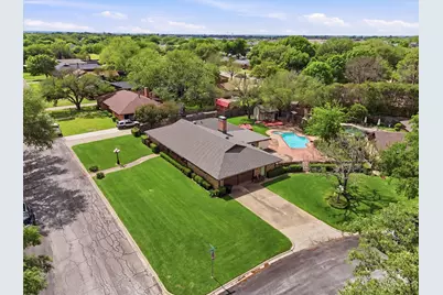 1226 Crestwood Drive, Cleburne, TX 76033 - Photo 31