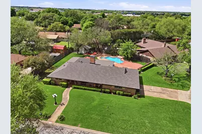 1226 Crestwood Drive, Cleburne, TX 76033 - Photo 5
