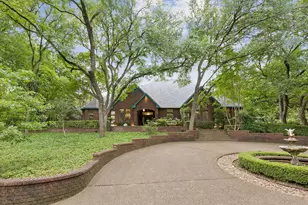 950 Willow Ct, Fairview, TX 75069 - Photo 1