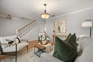 1229 Roaring Springs Rd, Fort Worth, TX 76114 - Photo 5