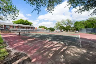 1229 Roaring Springs Rd, Fort Worth, TX 76114 - Photo 35