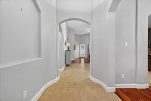 9808 Mullins Crossing Dr, Fort Worth, TX 76126 - Photo 5