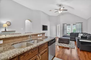 9808 Mullins Crossing Dr, Fort Worth, TX 76126 - Photo 15