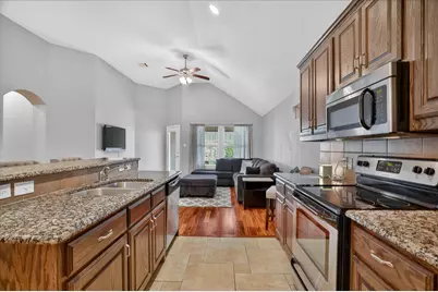 9808 Mullins Crossing Drive, Fort Worth, TX 76126 - Photo 13