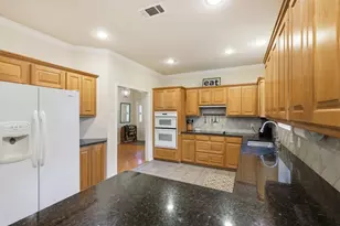 128 Southwinds Dr, Weatherford, TX 76087 - Photo 7