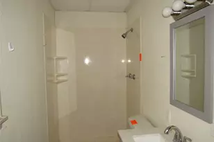 218 N Pearl St, Mart, TX 76664 - Photo 7