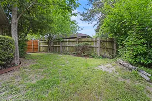 225 Juniper Ridge Ct, DeSoto, TX 75115 - Photo 27