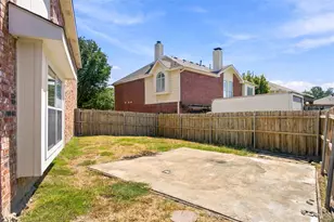 531 Pecan Leaf Dr, Lancaster, TX 75146 - Photo 23