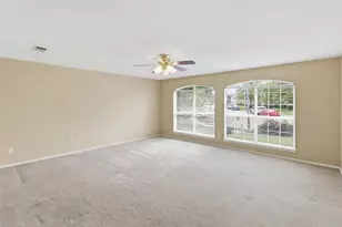 531 Pecan Leaf Dr, Lancaster, TX 75146 - Photo 15