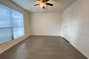 2929 Hilltop Dr, Euless, TX 76039 - Photo 7