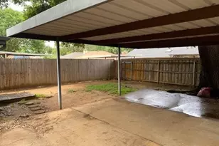 2929 Hilltop Dr, Euless, TX 76039 - Photo 11