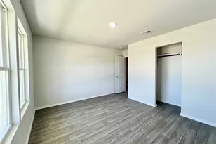 544 Quail Mdws Dr, Cleburne, TX 76031 - Photo 5