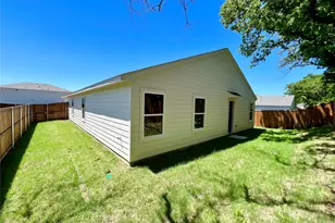 544 Quail Mdws Dr, Cleburne, TX 76031 - Photo 31