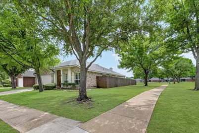 1369 Royal Oaks Drive, Frisco, TX 75036 - Photo 3