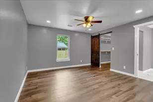 103 N Mill St, Savoy, TX 75479 - Photo 17