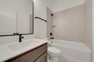 7541 Lavender Ln, Ponder, TX 76259 - Photo 19