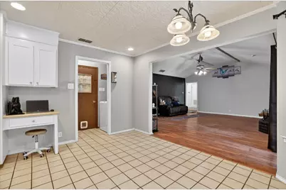 834 S Ridgeway Drive, Cleburne, TX 76033 - Photo 7