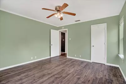 834 S Ridgeway Drive, Cleburne, TX 76033 - Photo 13
