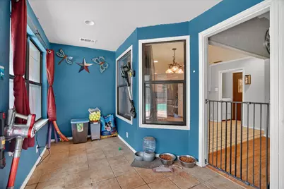 834 S Ridgeway Drive, Cleburne, TX 76033 - Photo 11