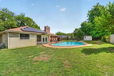 834 S Ridgeway Drive, Cleburne, TX 76033 - Photo 21
