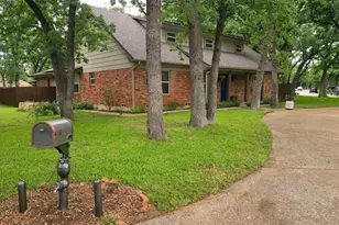 400 Pennsylvania Dr, Denton, TX 76205 - Photo 1