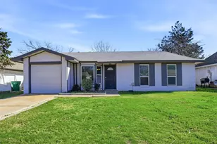 5544 Dunson Dr, Haltom City, TX 76148 - Photo 1
