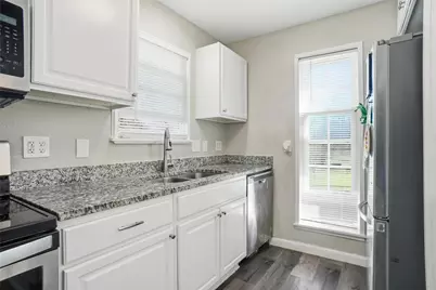 5544 Dunson Drive, Haltom City, TX 76148 - Photo 9