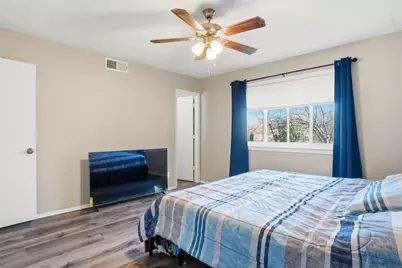 5544 Dunson Drive, Haltom City, TX 76148 - Photo 13