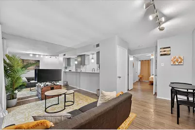 1810 N Garrett Avenue #222, Dallas, TX 75206 - Photo 3