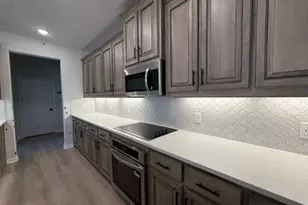 512 Park Side Drive, Weatherford, TX 76087 - Photo 9