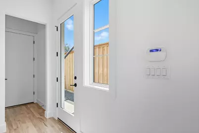 4525 Hopkins Avenue, Dallas, TX 75209 - Photo 5