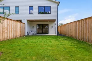 4525 Hopkins Ave, Dallas, TX 75209 - Photo 27