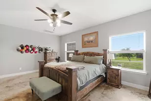 1012 Justin Dr, Springtown, TX 76082 - Photo 11