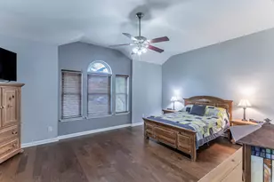 734 Dillard Cir, Cedar Hill, TX 75104 - Photo 13