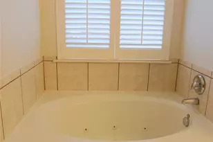 7525 Parkgate Dr, Fort Worth, TX 76137 - Photo 13