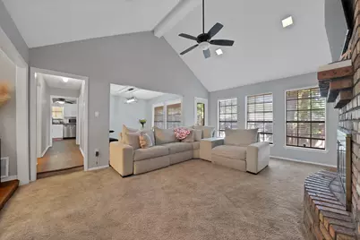 5715 Trail Crest Drive, Arlington, TX 76017 - Photo 5