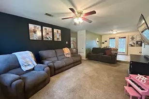 709 Contour Dr, Mexia, TX 76667 - Photo 11