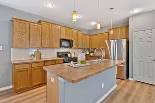 1621 Jasmine Tr, Savannah, TX 76227 - Photo 5