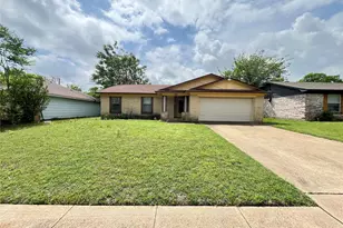 858 Lexington Dr, Lancaster, TX 75134 - Photo 3