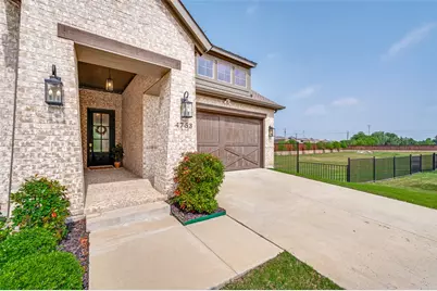 4753 Brockwell Drive, Carrollton, TX 75010 - Photo 3