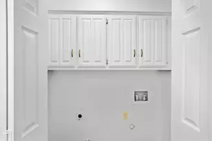 2604 Danny Ln, Farmers Branch, TX 75234 - Photo 13