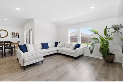 1301 Stuarts Forest Drive, Denton, TX 76207 - Photo 25