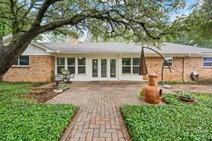 2817 Downing Ct, Bedford, TX 76021 - Photo 33