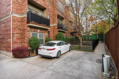 3610 Gillespie Street #6, Dallas, TX 75219 - Photo 23