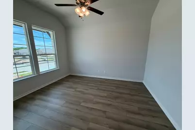 509 Waterford Park Boulevard, Weatherford, TX 76087 - Photo 3
