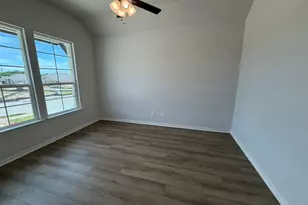 509 Waterford Park Boulevard, Weatherford, TX 76087 - Photo 3