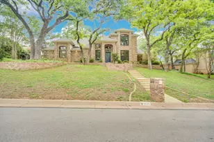 6105 Waterview Dr, Arlington, TX 76016 - Photo 3