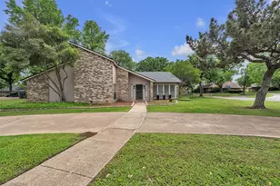 1200 St Andrews Ct, Mansfield, TX 76063 - Photo 1