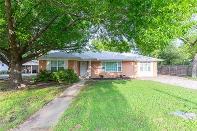 805 S Seaman Street, Eastland, TX 76448 - Photo 1